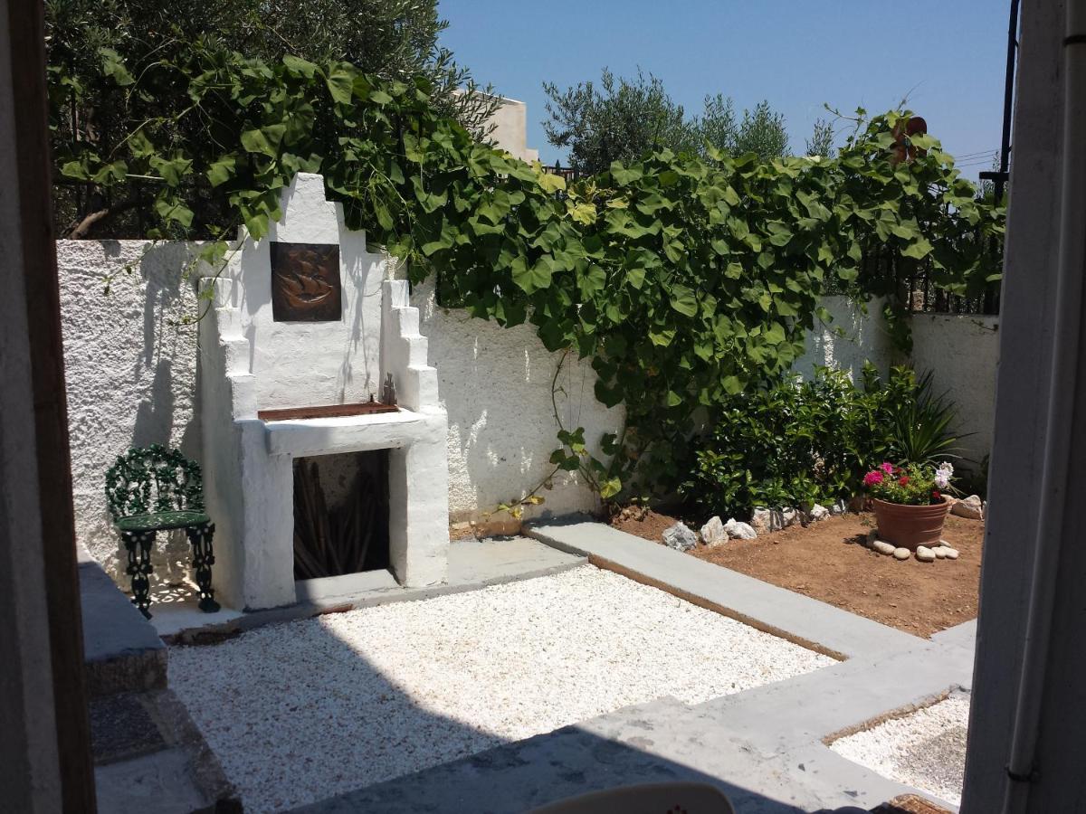 Smile House Near Athens Airport 300M From The Sea Villa Artemida  Eksteriør billede